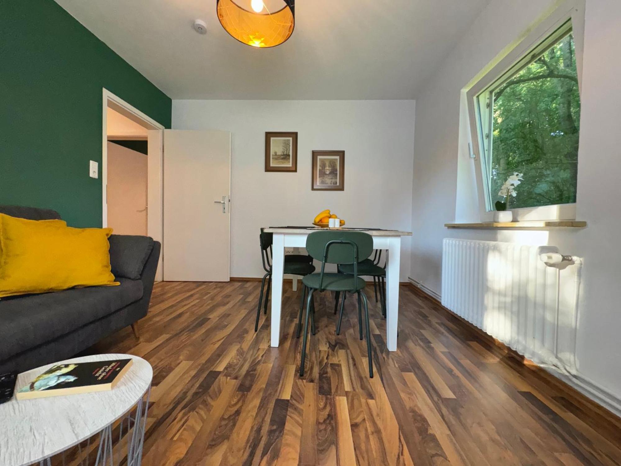 Komplette Wohnung Wilhelmshaven Mit Netflix Bagian luar foto